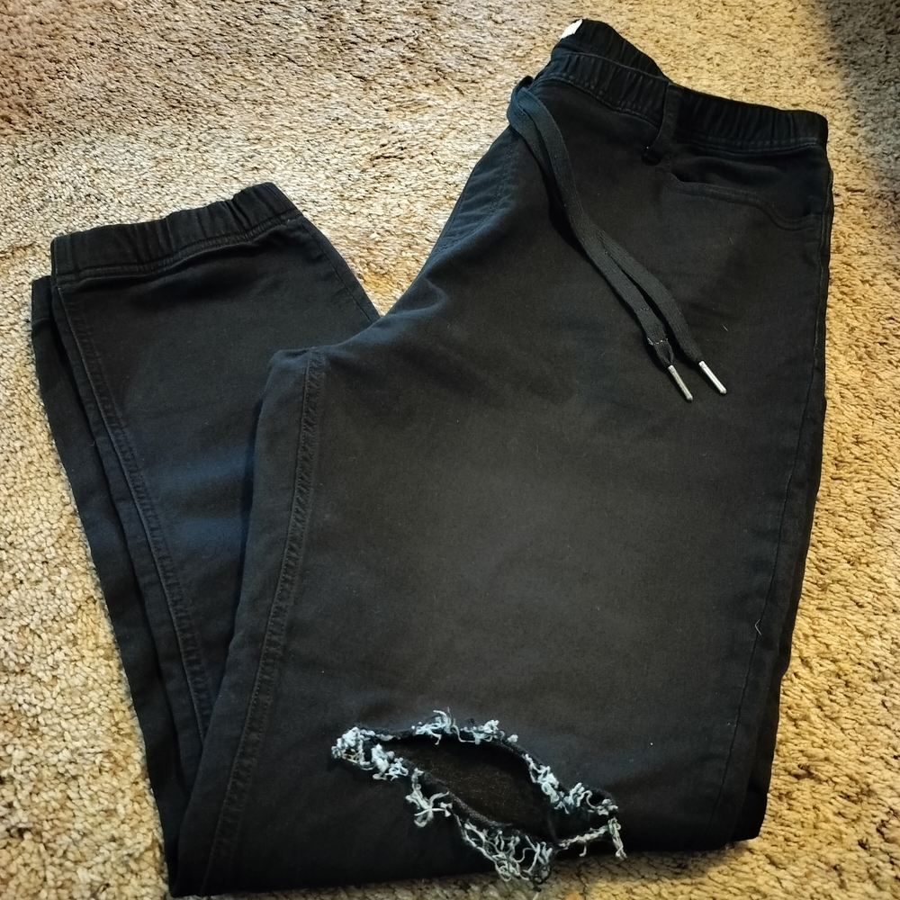 Men's Black Distressed Jogger Pants